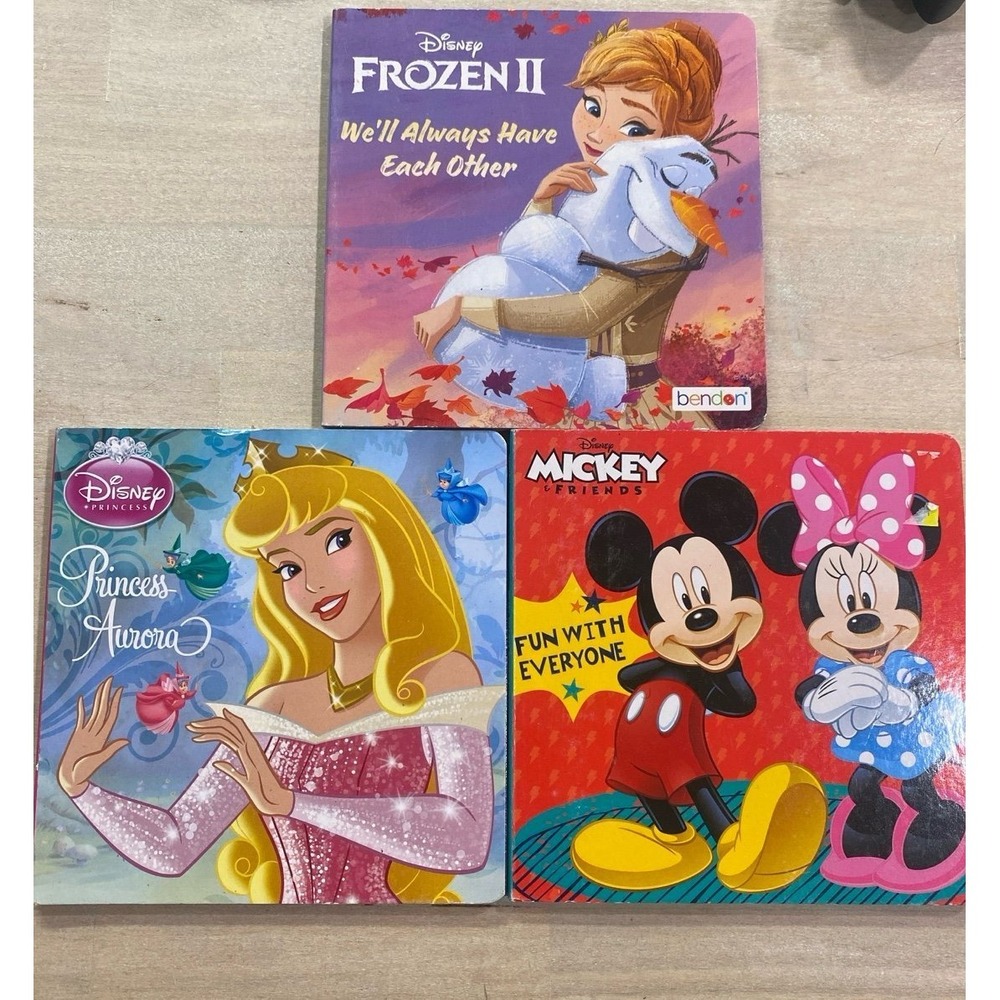 Bundle of 3 Disney hard books frozen , sleeping‎ beauty and Minnie and Mickey